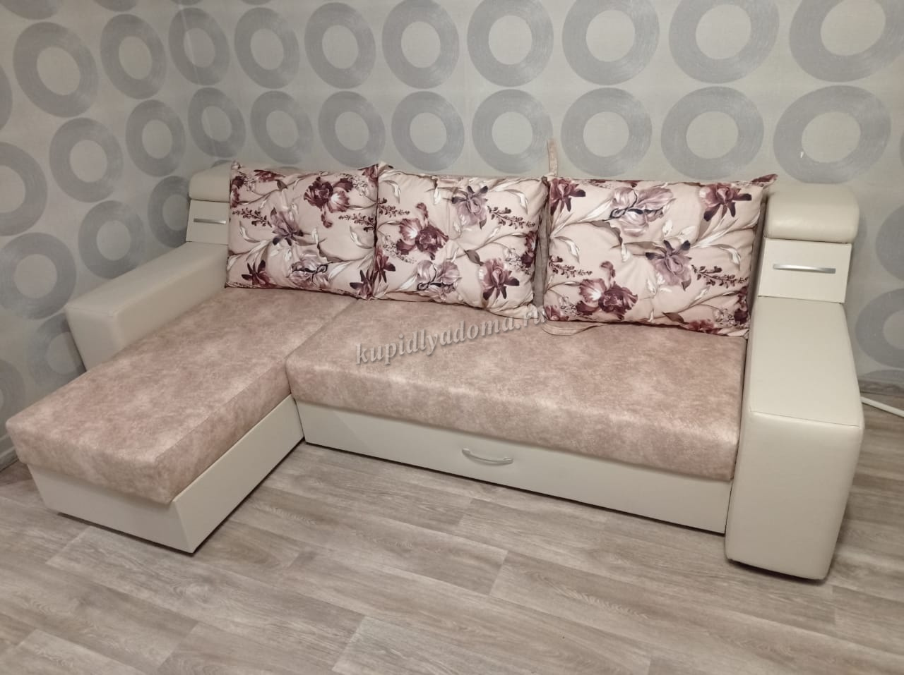 Угловой диван-кровать Каролина ППУ (1 кат.) купить в Биробиджане по низкойцене в интернет магазине мебели